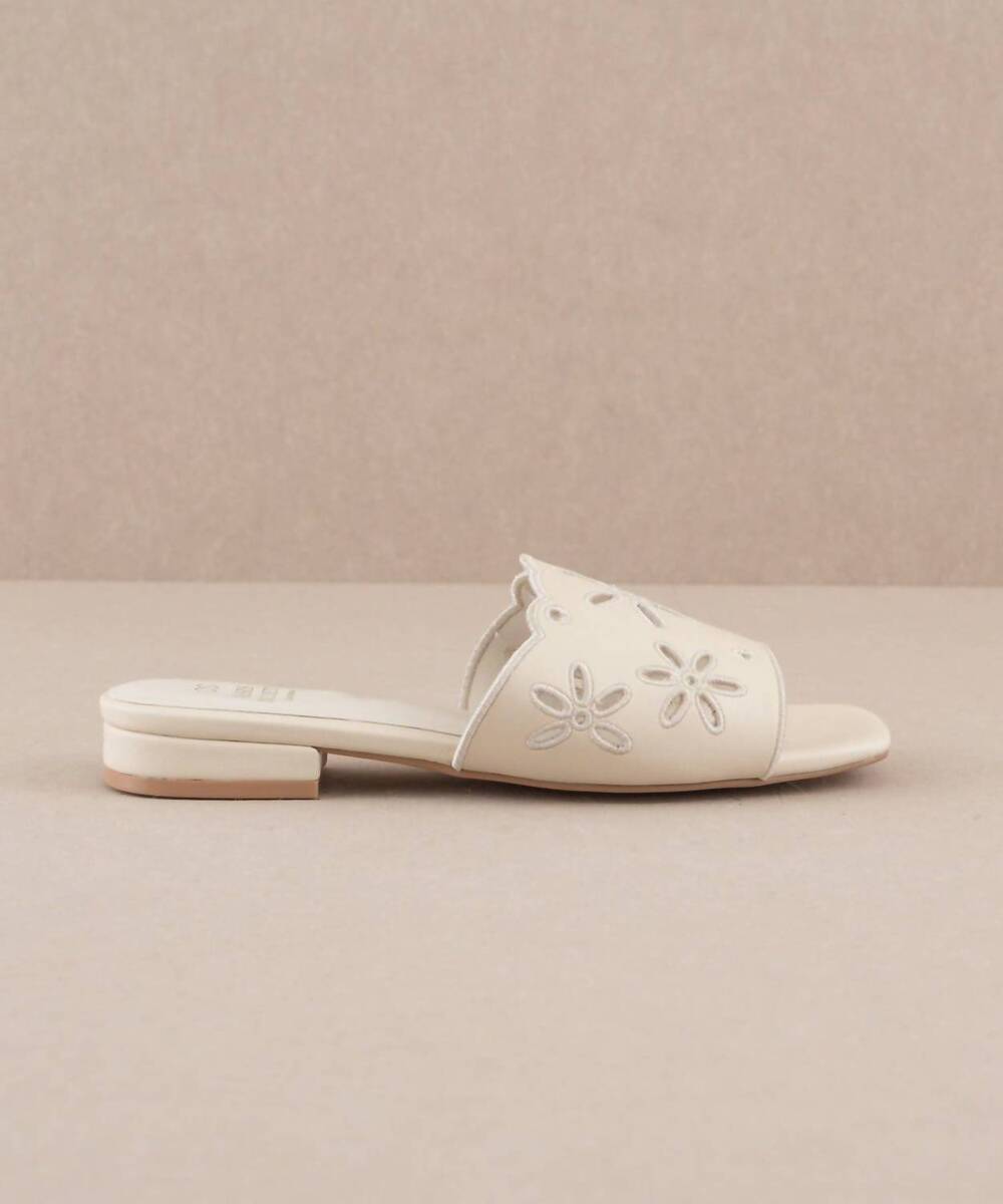 NEW OASIS SOCIETY women's the manila sandal in beige